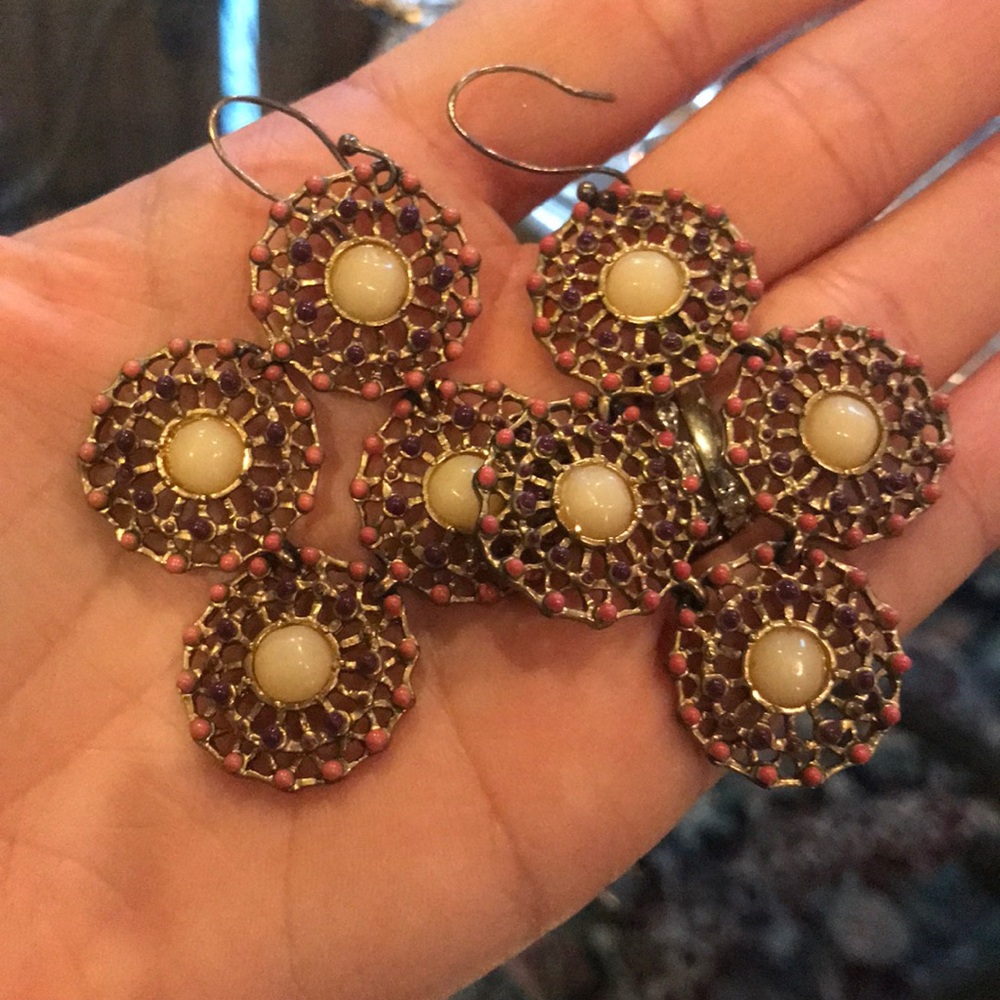Stella and Dot chandelier earrings